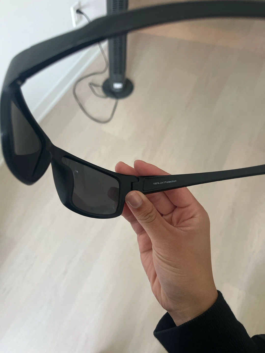 Black Rectangular Sunglasses - photo 2