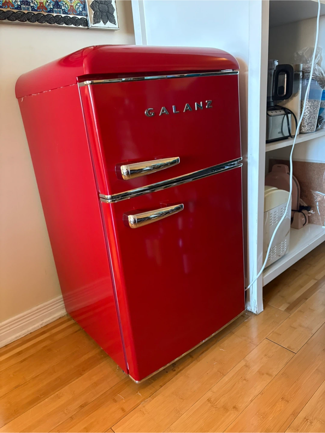 Galanz retro mini fridge RED - photo 2