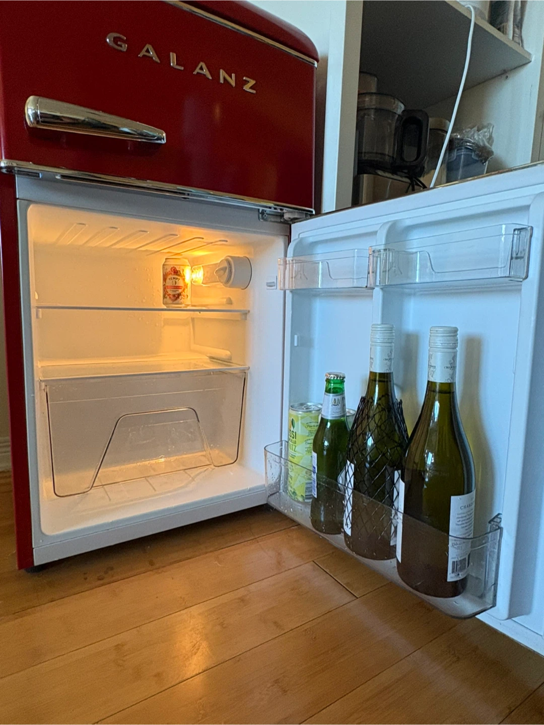 Galanz retro mini fridge RED - photo 5