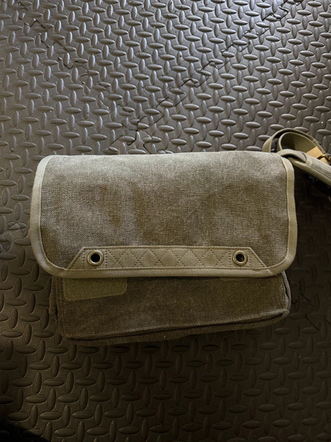 Think Tank Photo Camera Messenger Bag - photo 3