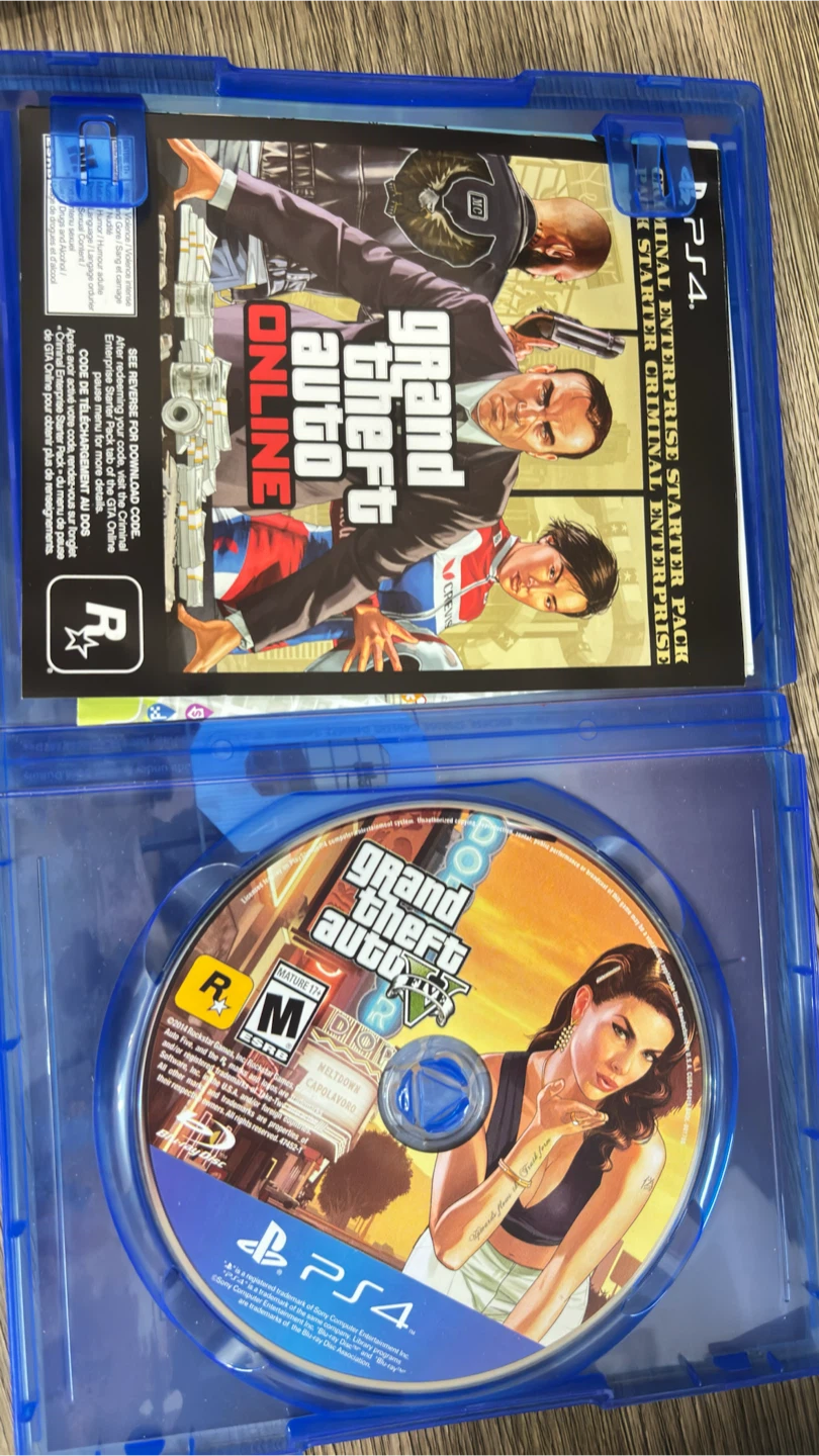 Grand Theft Auto V for PS4 - photo 2