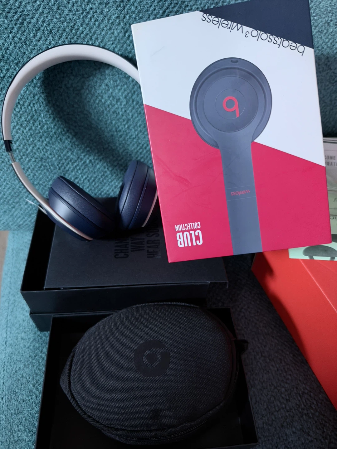 Brand New Beats Solo3 Wireless - Club Navy (Box Included) - photo 2
