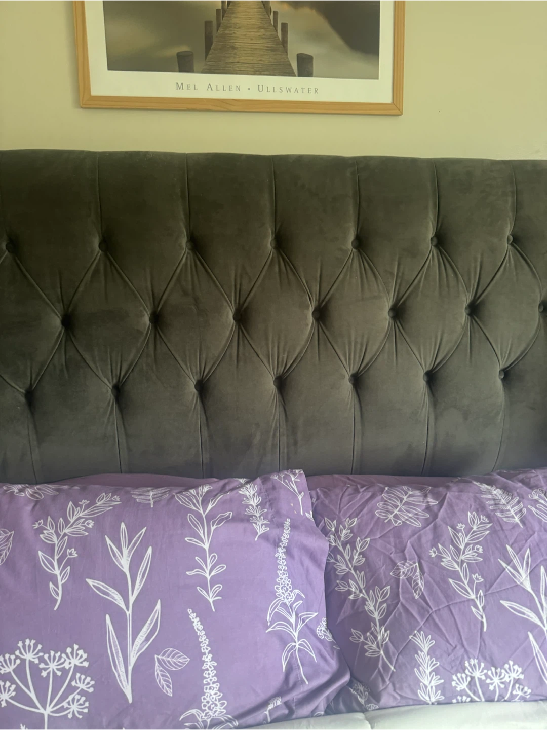 Dark Grey Velvet Tufted Headboard - photo 2