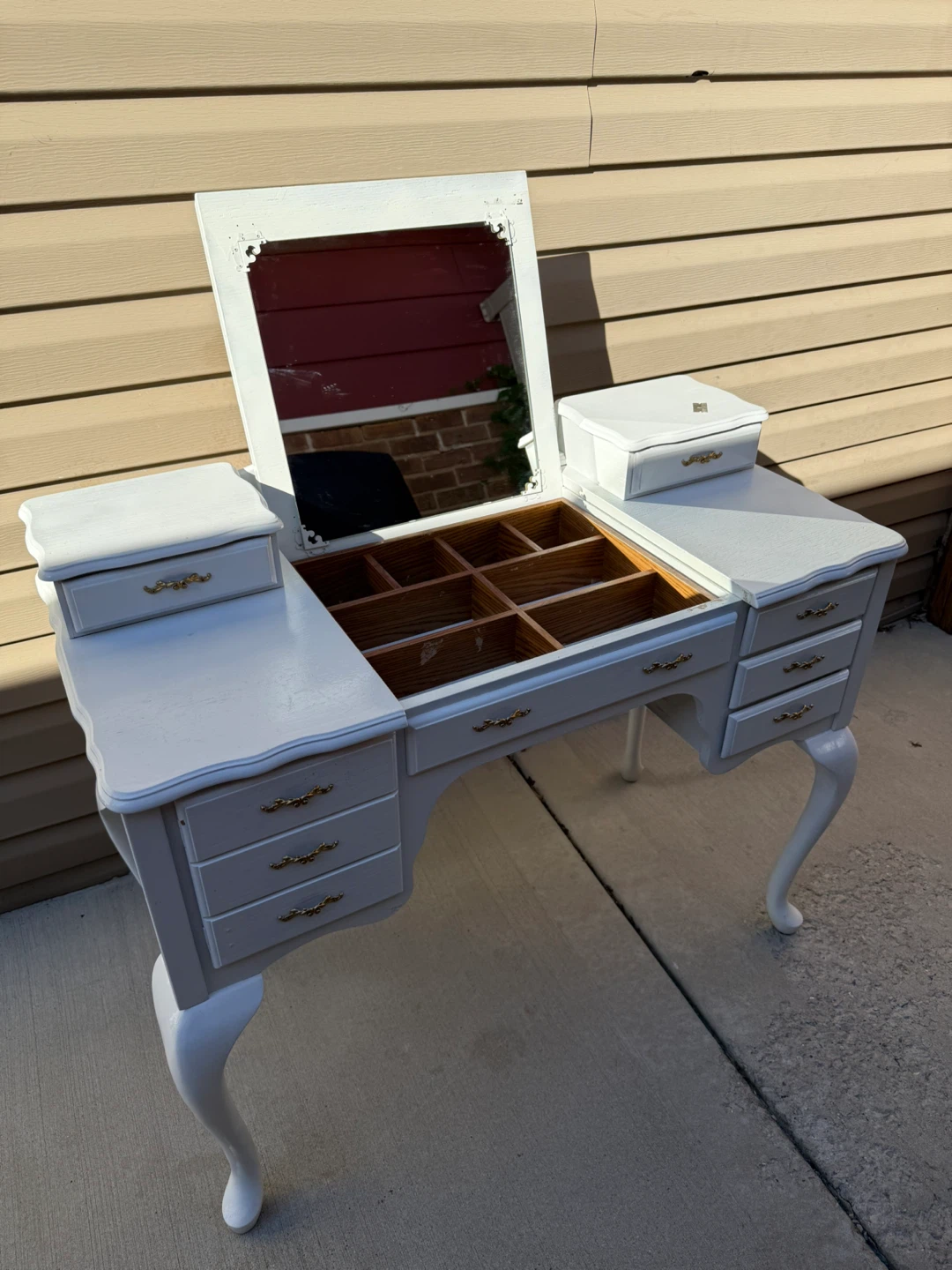 White Vanity Dressing Table - photo 3