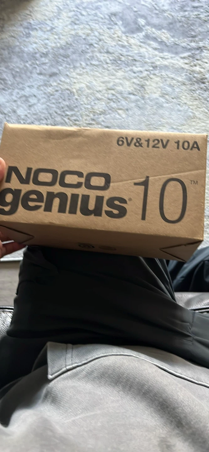 Noco Genius 10 6V/12V 10A Battery Charger - photo 3