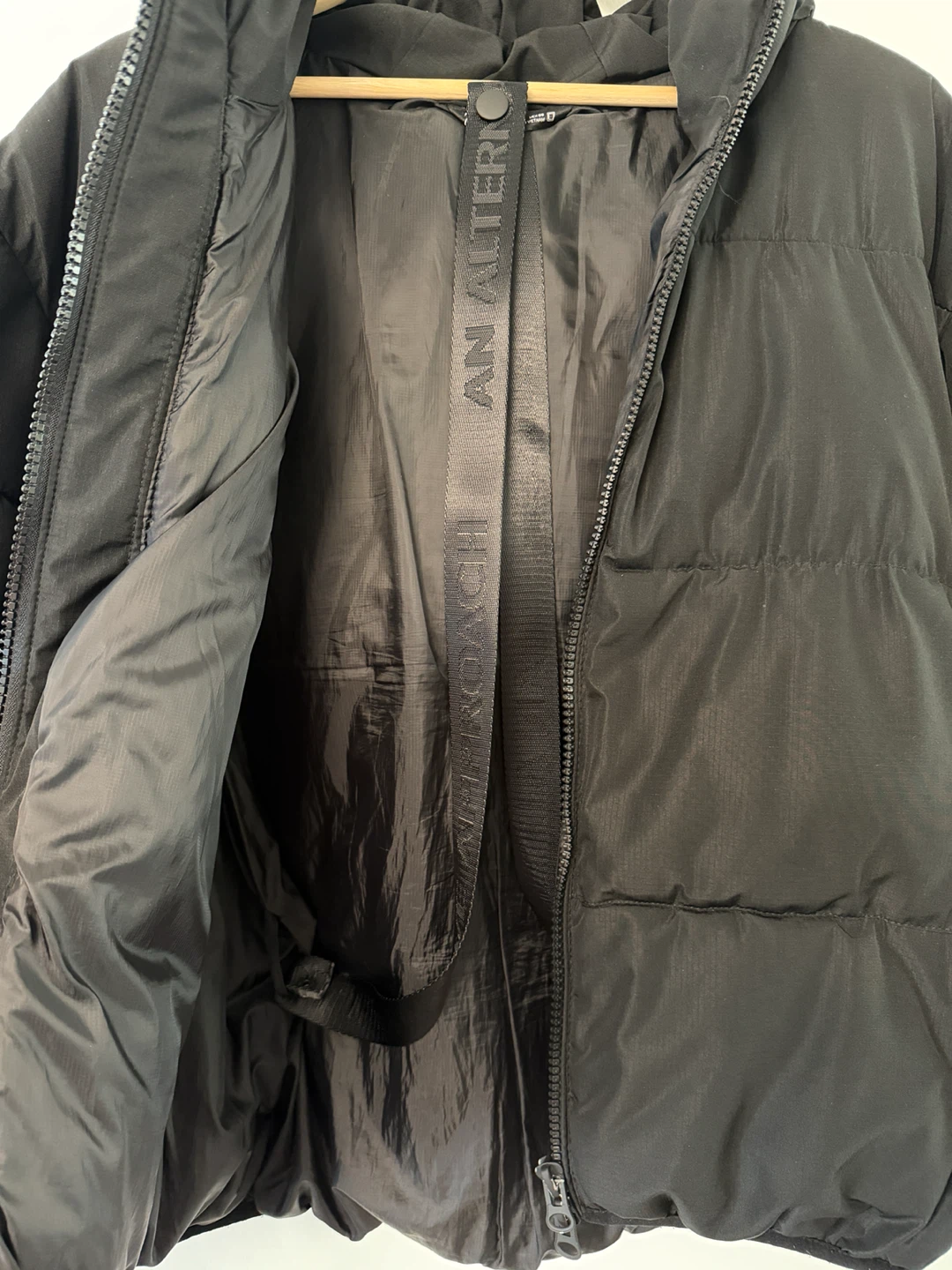 Zara Black Winter Puffer Jacket Size S - photo 4