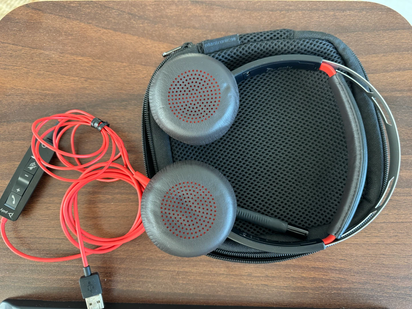 Poly Blackwire C5220 Headset