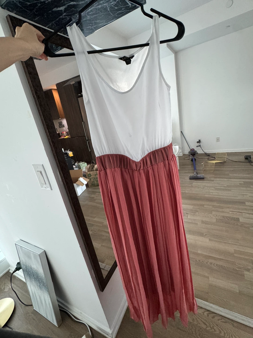 Designer’s sleeveless colourblock maxi dress - photo 3