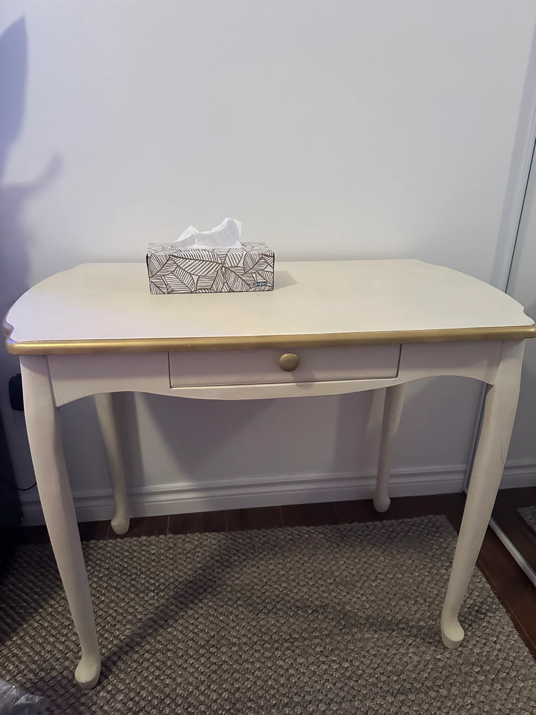 Accent Table - white and gold - photo 2