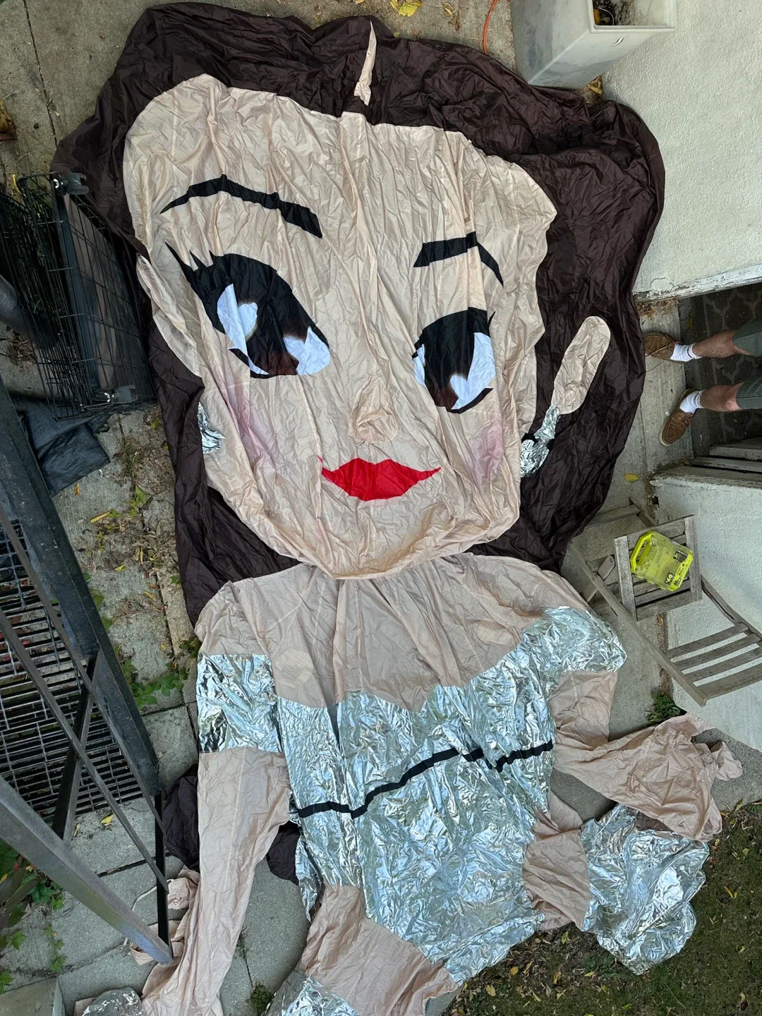 9-12' Rihanna Inflatable - photo 2