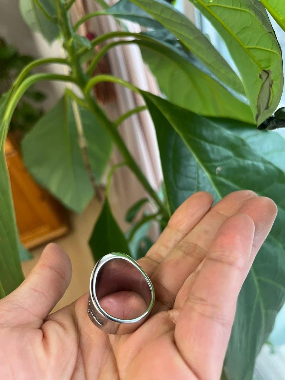 Praying Hands Signet Ring - photo 4
