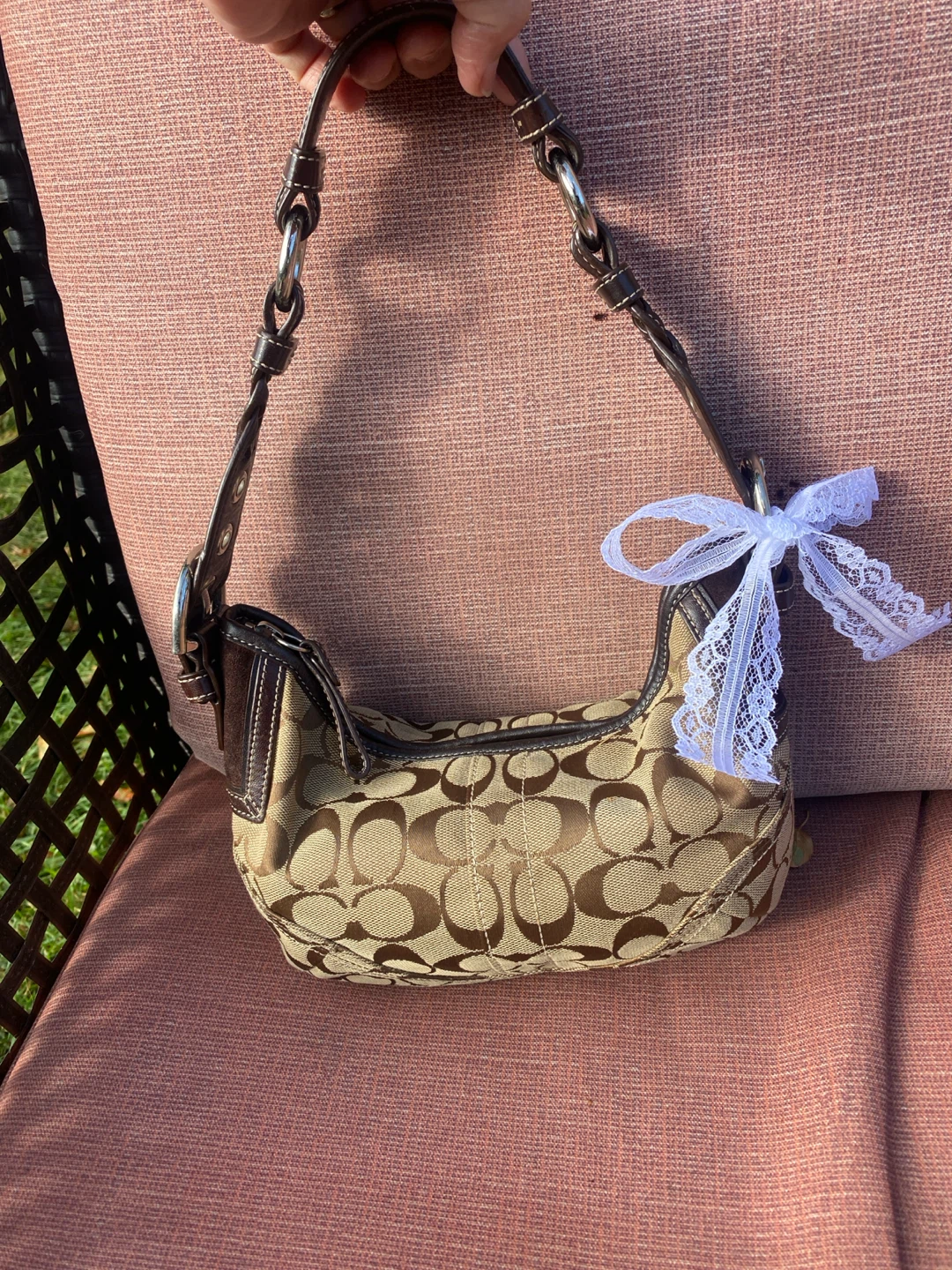 Coach Signature Hobo  soho Bag Brown. - photo 3