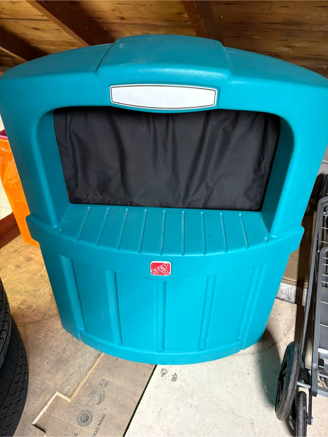 Puppet show stand