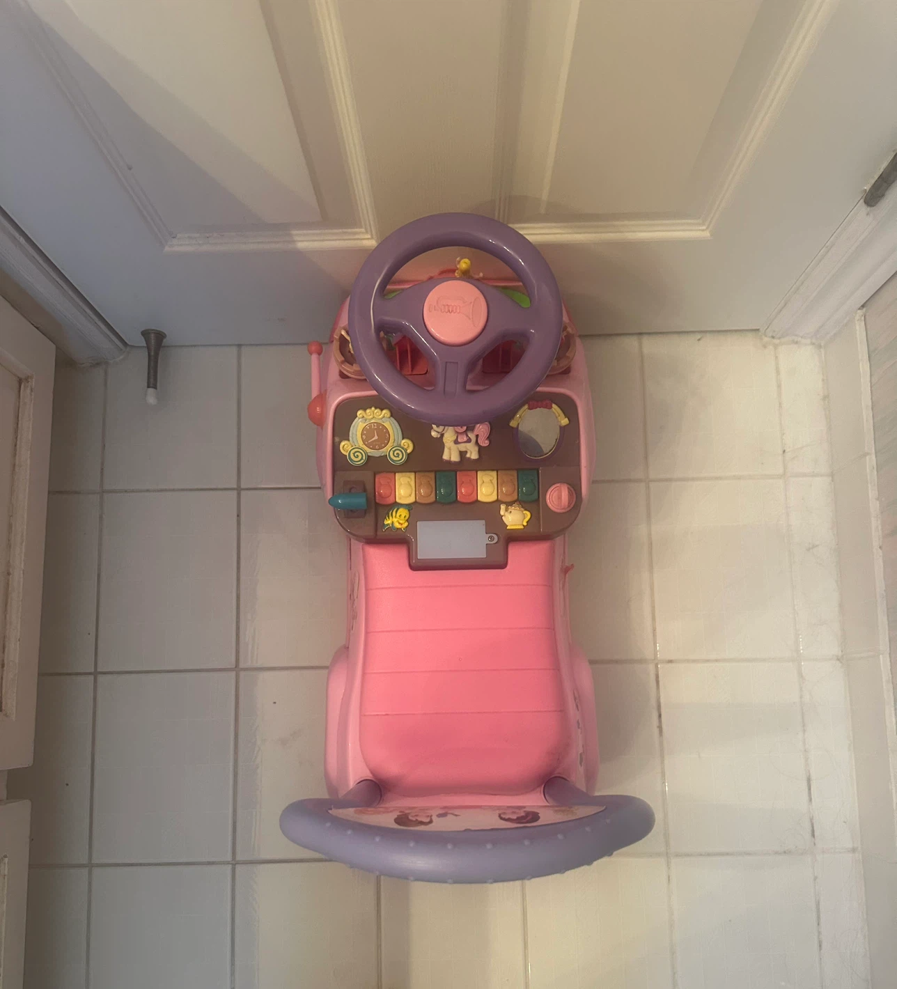 Disney Princess Ride-On Toy - photo 4