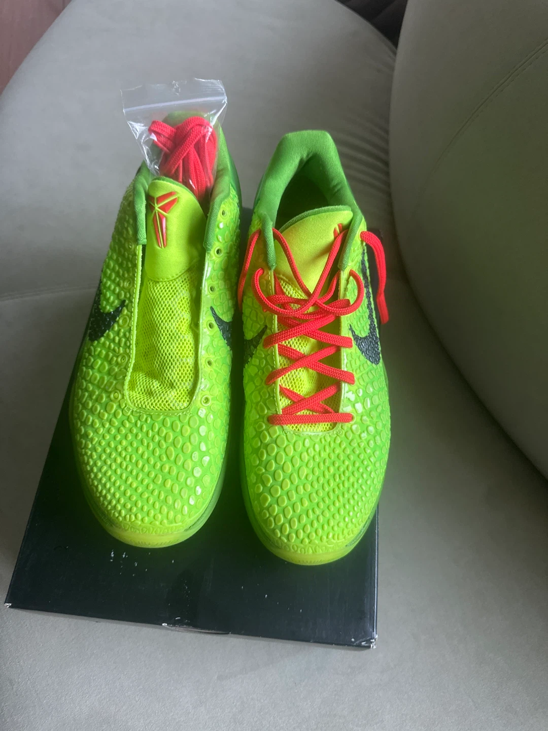 Nike Kobe 6 Protro Grinch Basketball Shoes