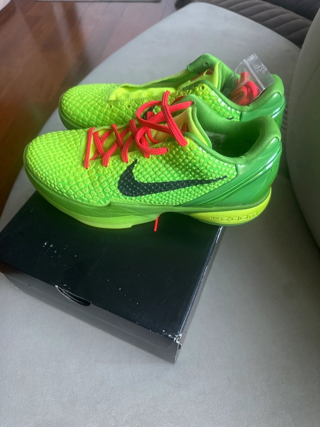 Nike Kobe 6 Protro Grinch Basketball Shoes - photo 3