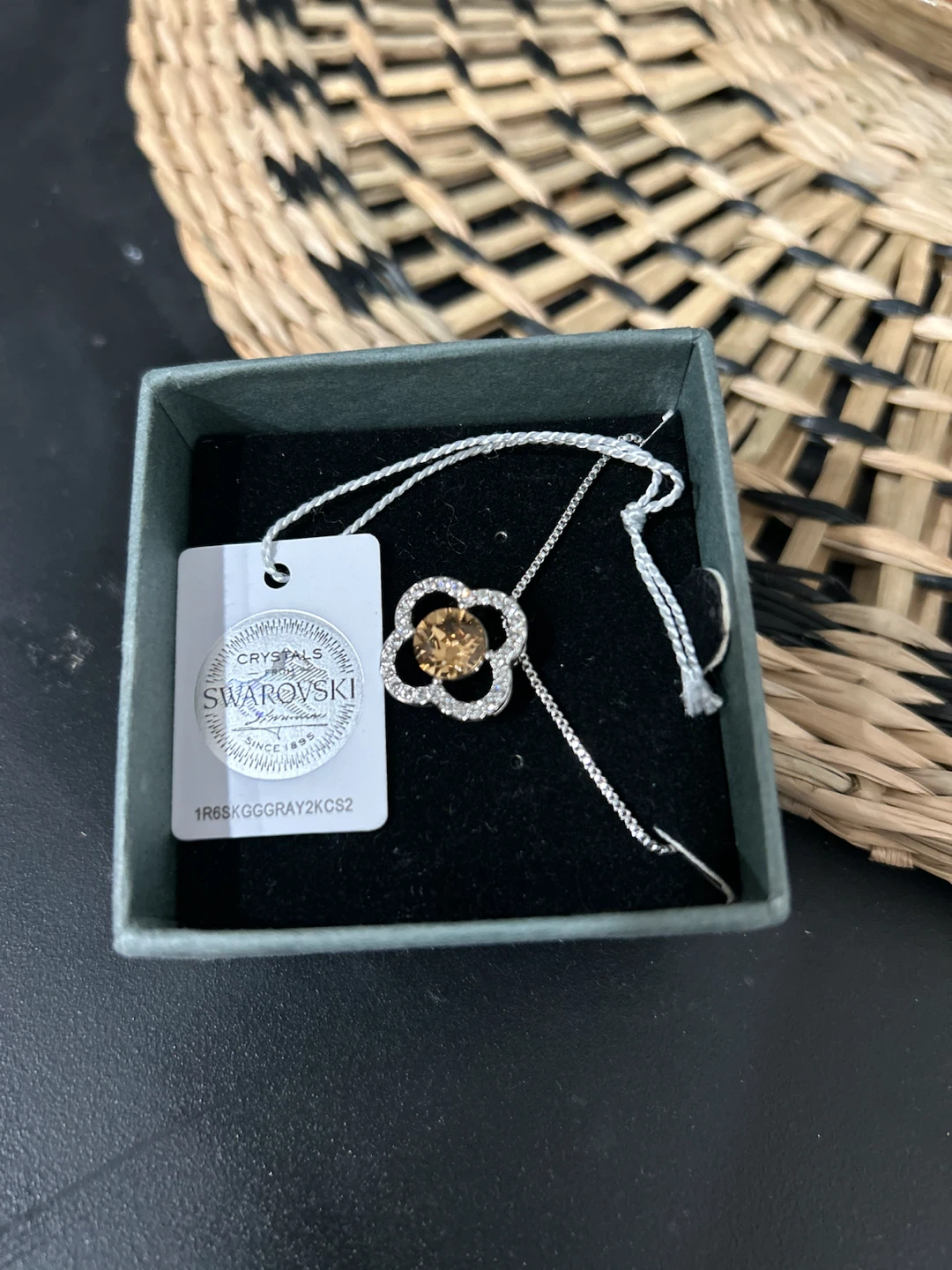 Swarovski Crystal Clover Necklace - photo 2
