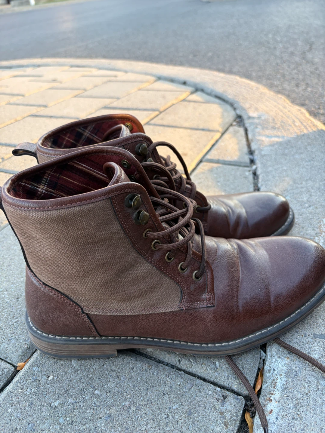 Blackwell Brown Lace-Up Ankle Boots Size 10 - photo 4
