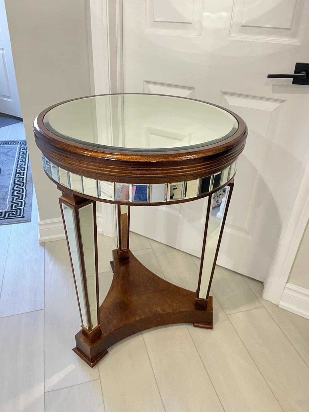 HomeRoots Mirrored Accent Table - photo 2