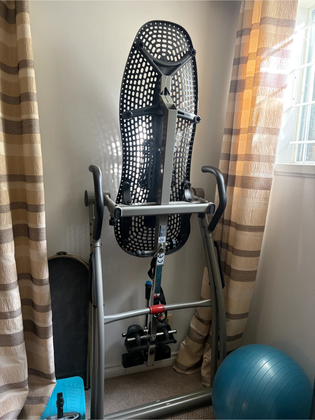 Teeter Hang Ups Inversion Table