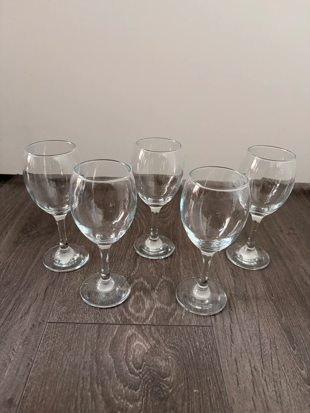 Set of 5 Clear Wine Glasses