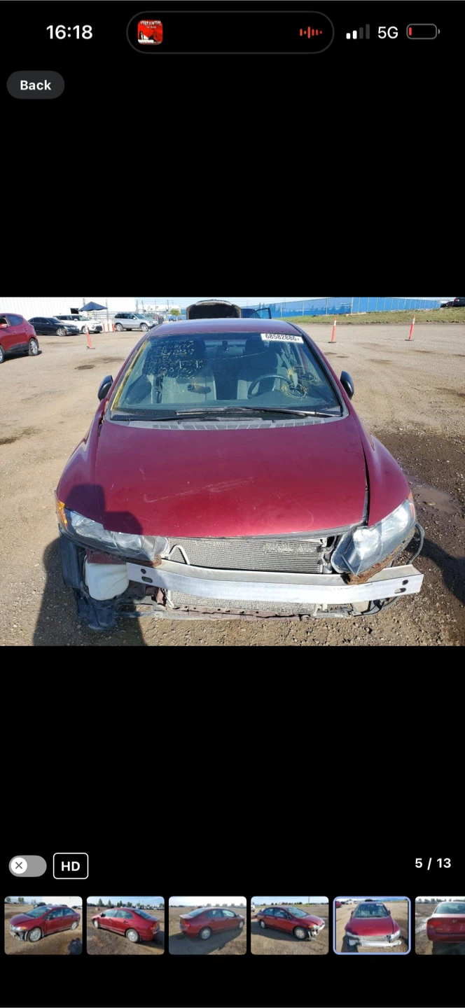 Honda Civic Red Sedan - photo 4