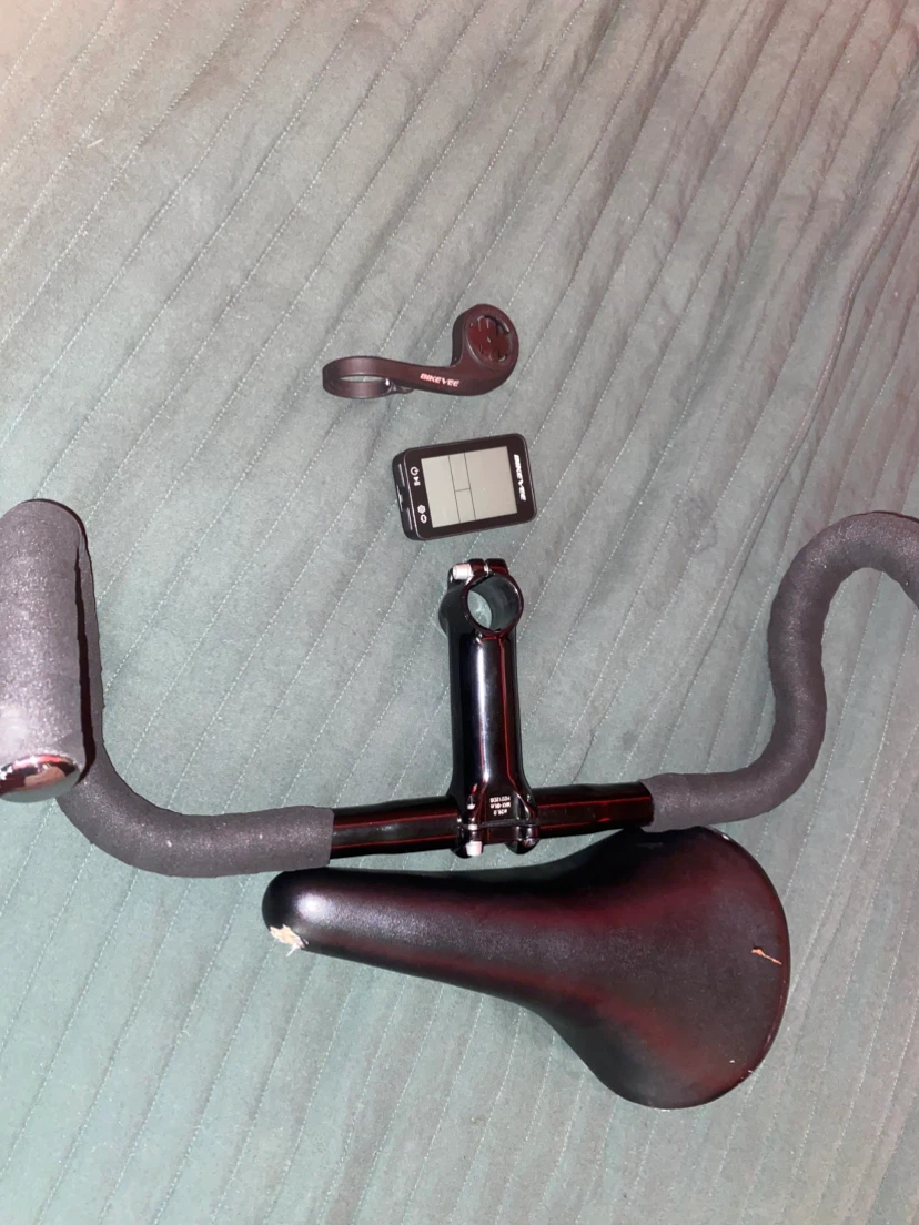 BikeVee Cycling Computer, Handlebar, and Saddle Set
