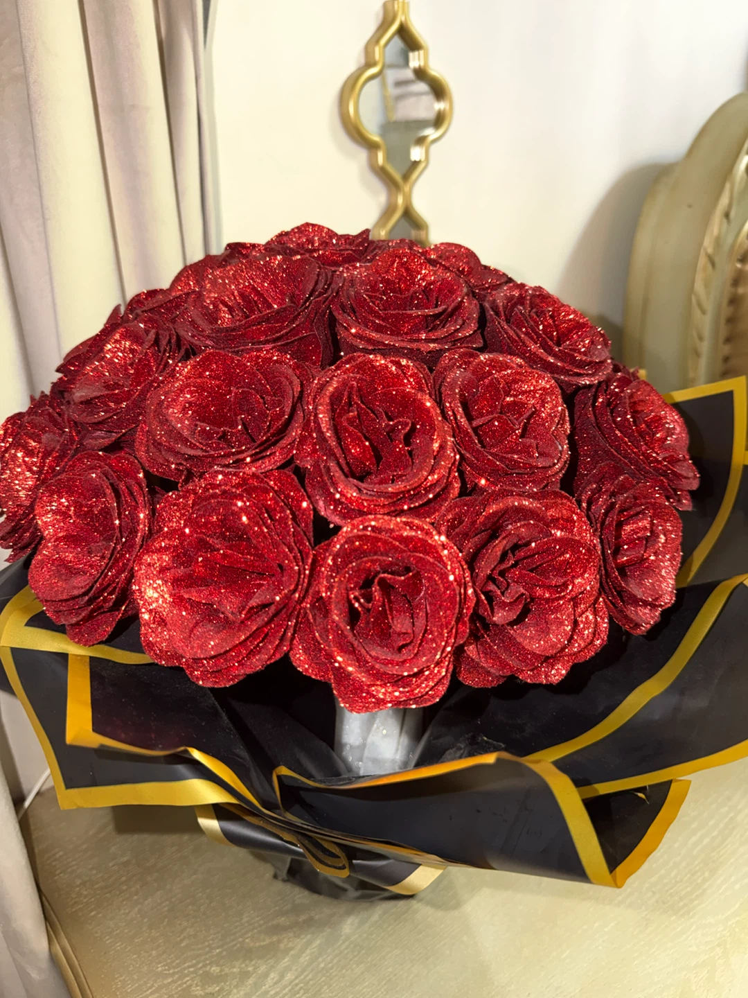 Red Glitter Rose Bouquet