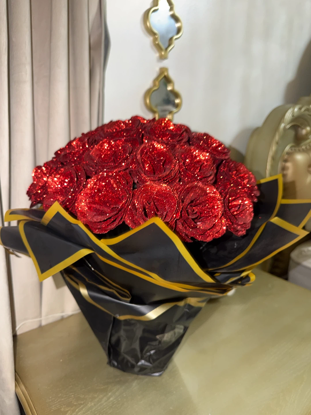 Red Glitter Rose Bouquet - photo 2