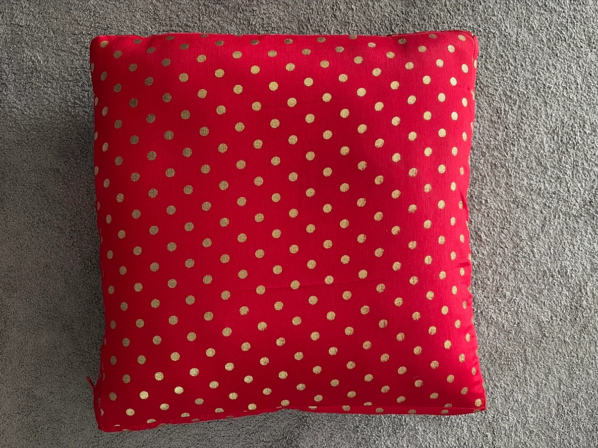 Set of 7 Red and Gold Polka Dot Throw Cushion