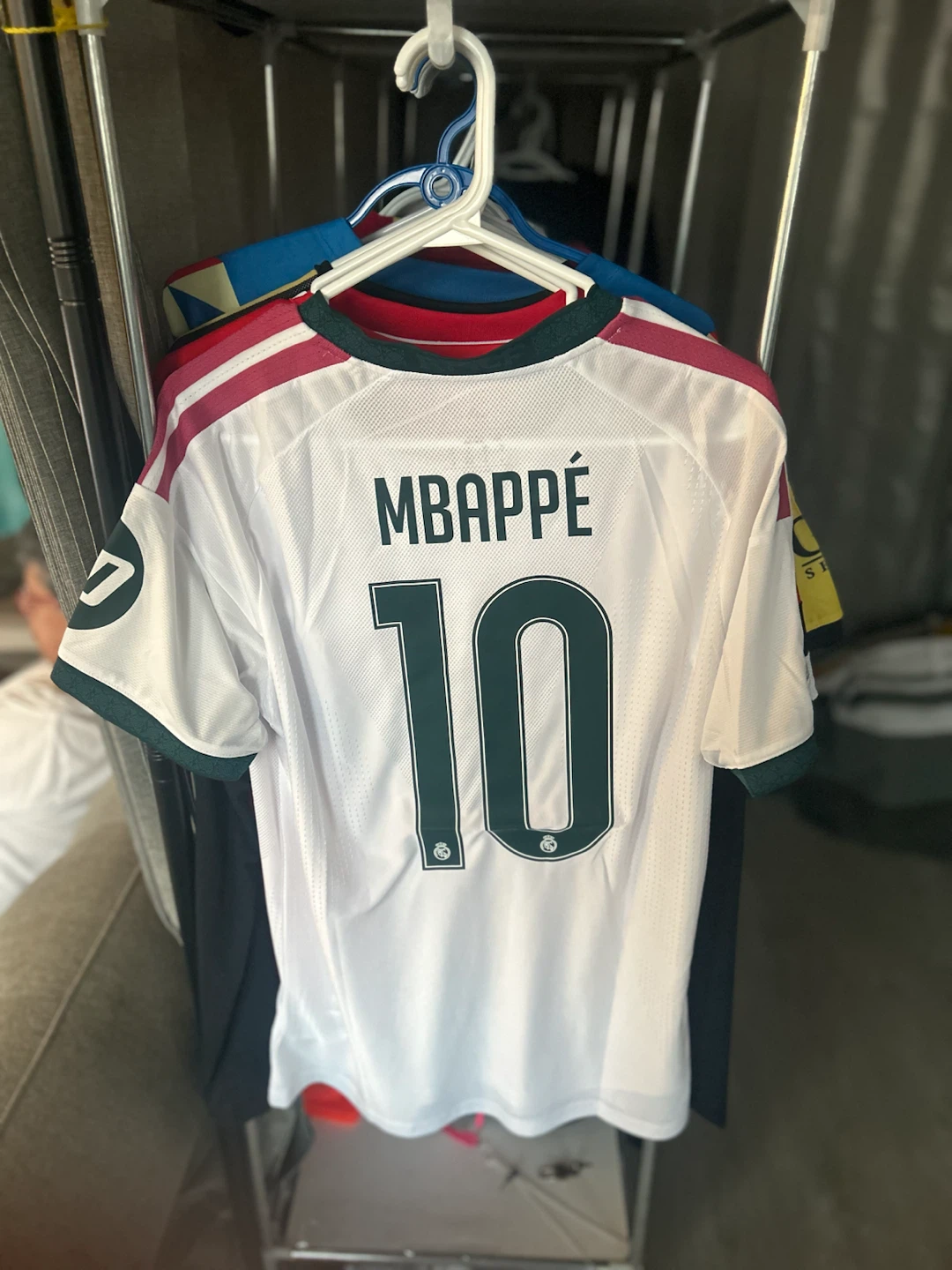 Real Madrid Mbappe 10 Jersey - photo 2