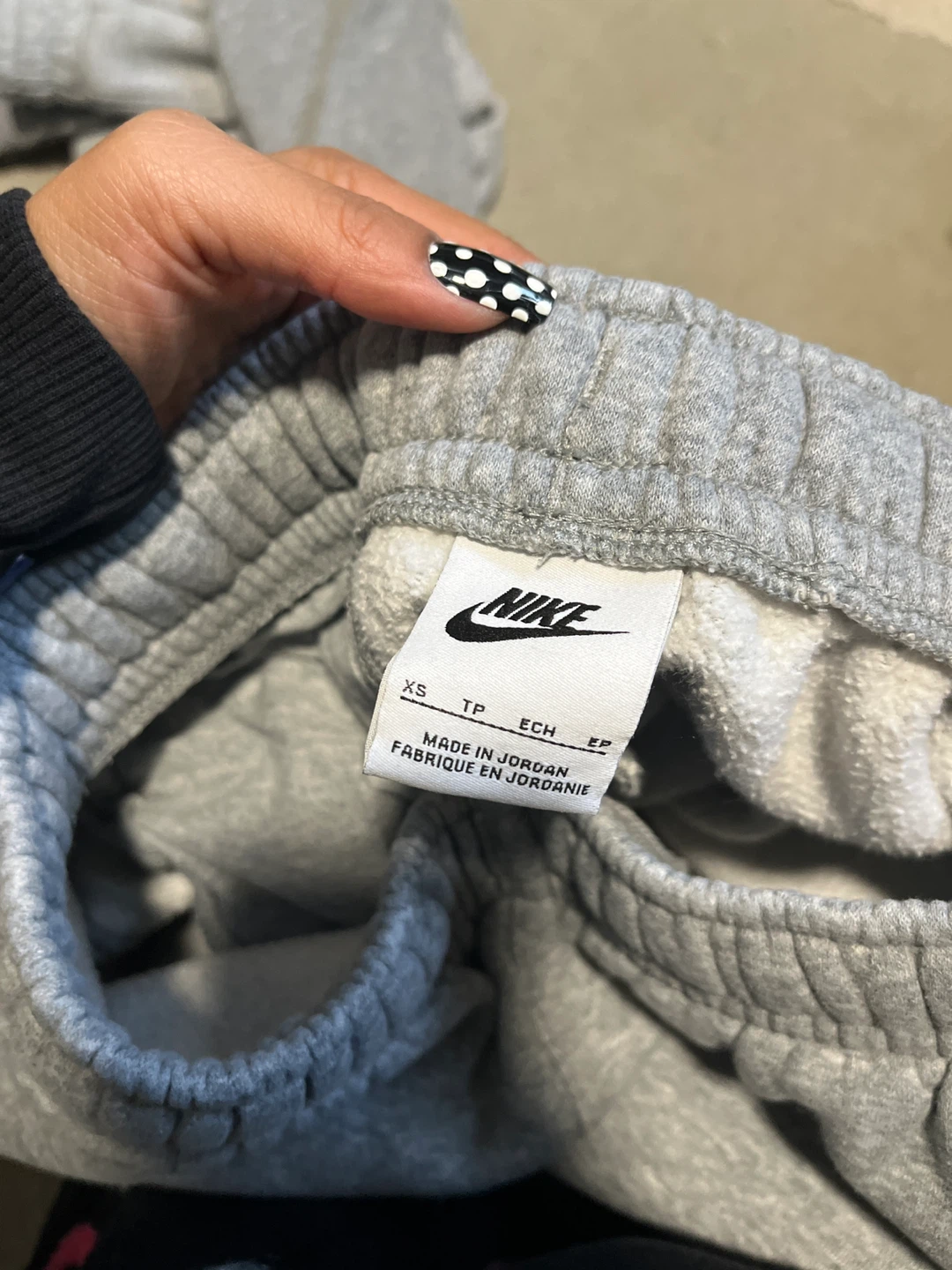 Women’s Nike sweats - XS - photo 3