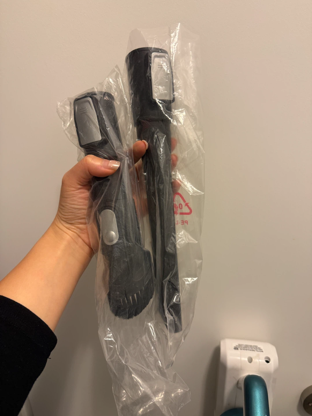 Eureka RapidClean Pro Vacuum - photo 2