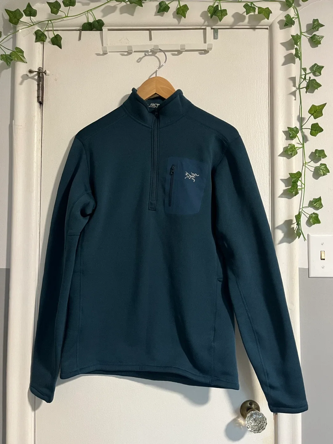 Arc'teryx Men’s Pullover - M