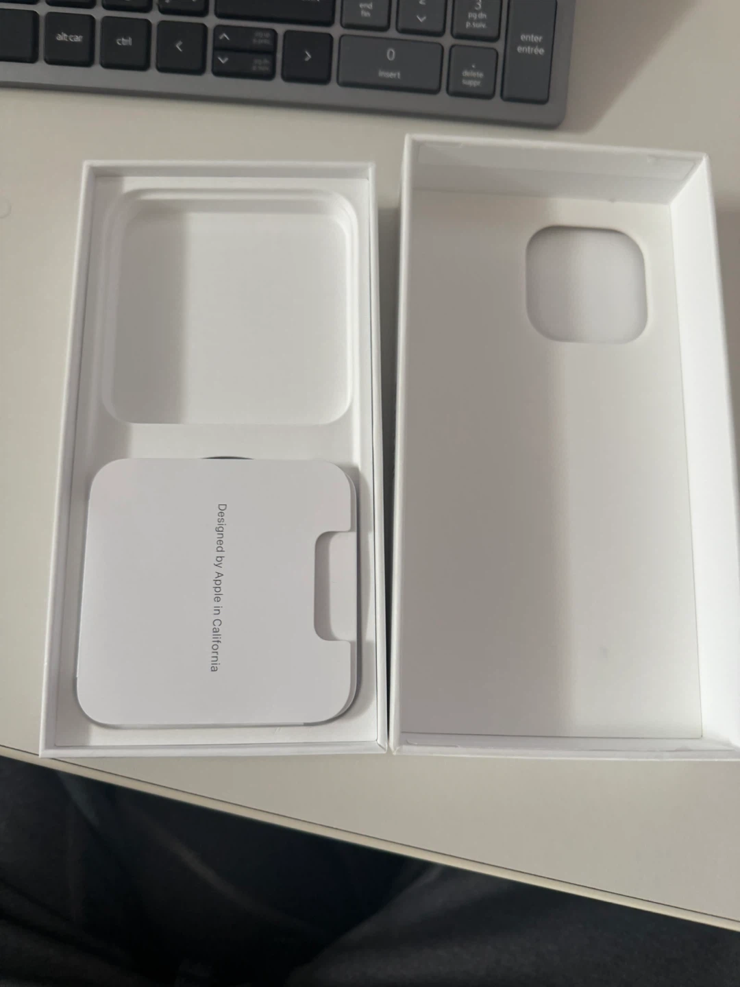Apple iPhone 15 Pro Max 256GB Natural Titanium Box - photo 2