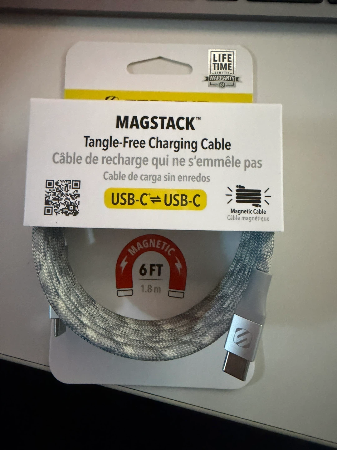 Scosche MagStack USB-C to USB-C Tangle-Free Cable - photo 3