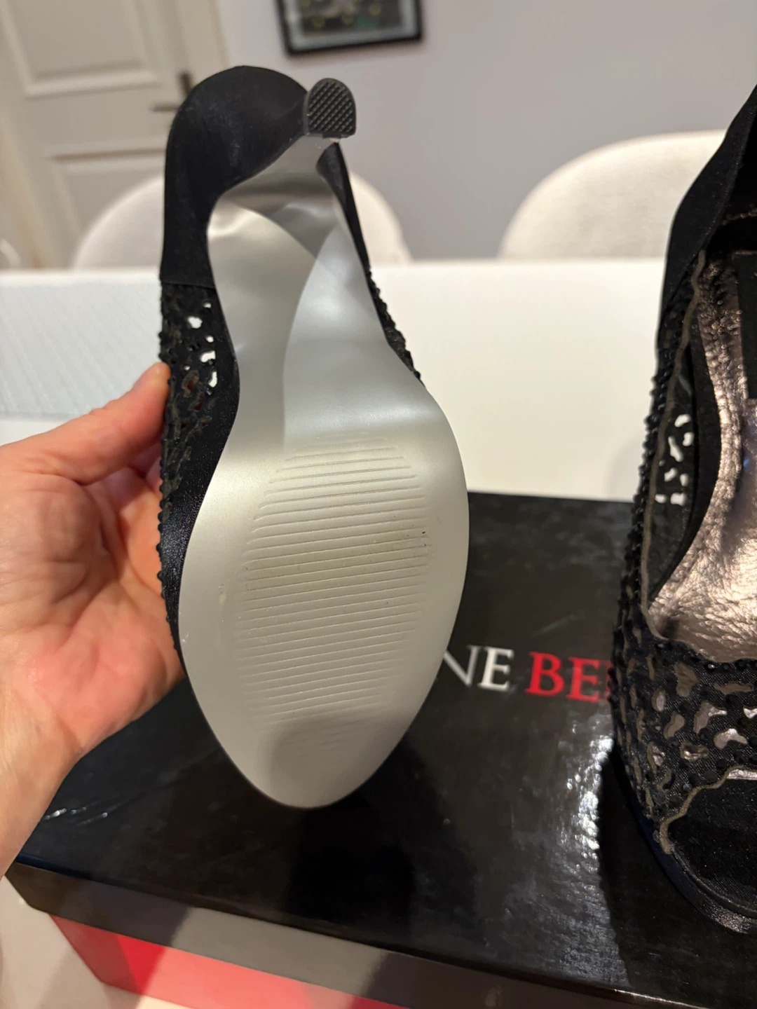 Jeanne Beker Black Peep-Toe Heels - photo 4