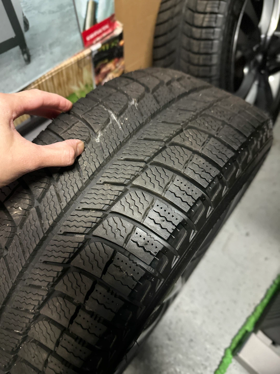 Michelin X-Ice 205/55/R16 winter tires multi-spoke alloy rims