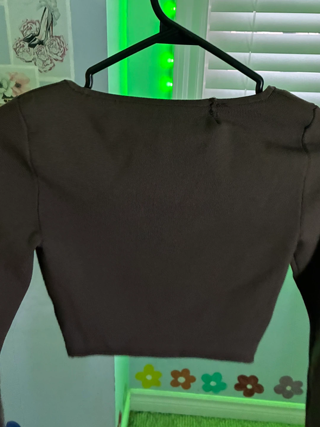 ARITZIA Babaton Brown Long-Sleeve Square Neck Crop Top - photo 2