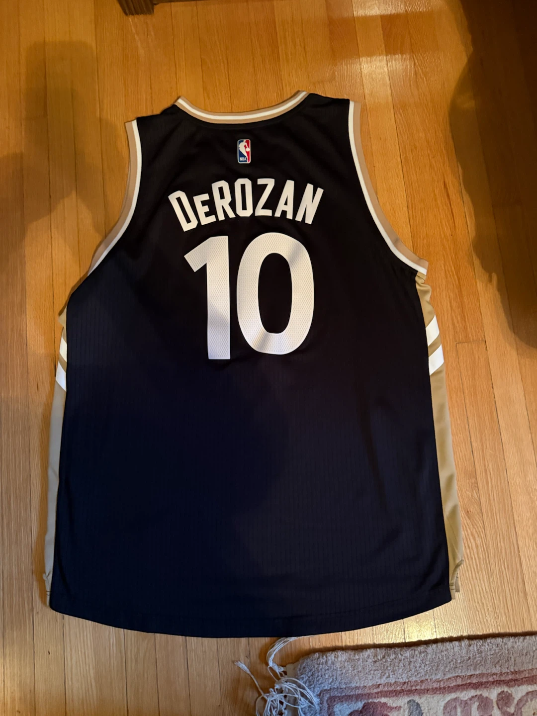 Adidas Toronto Raptors DeRozan Jersey - photo 2