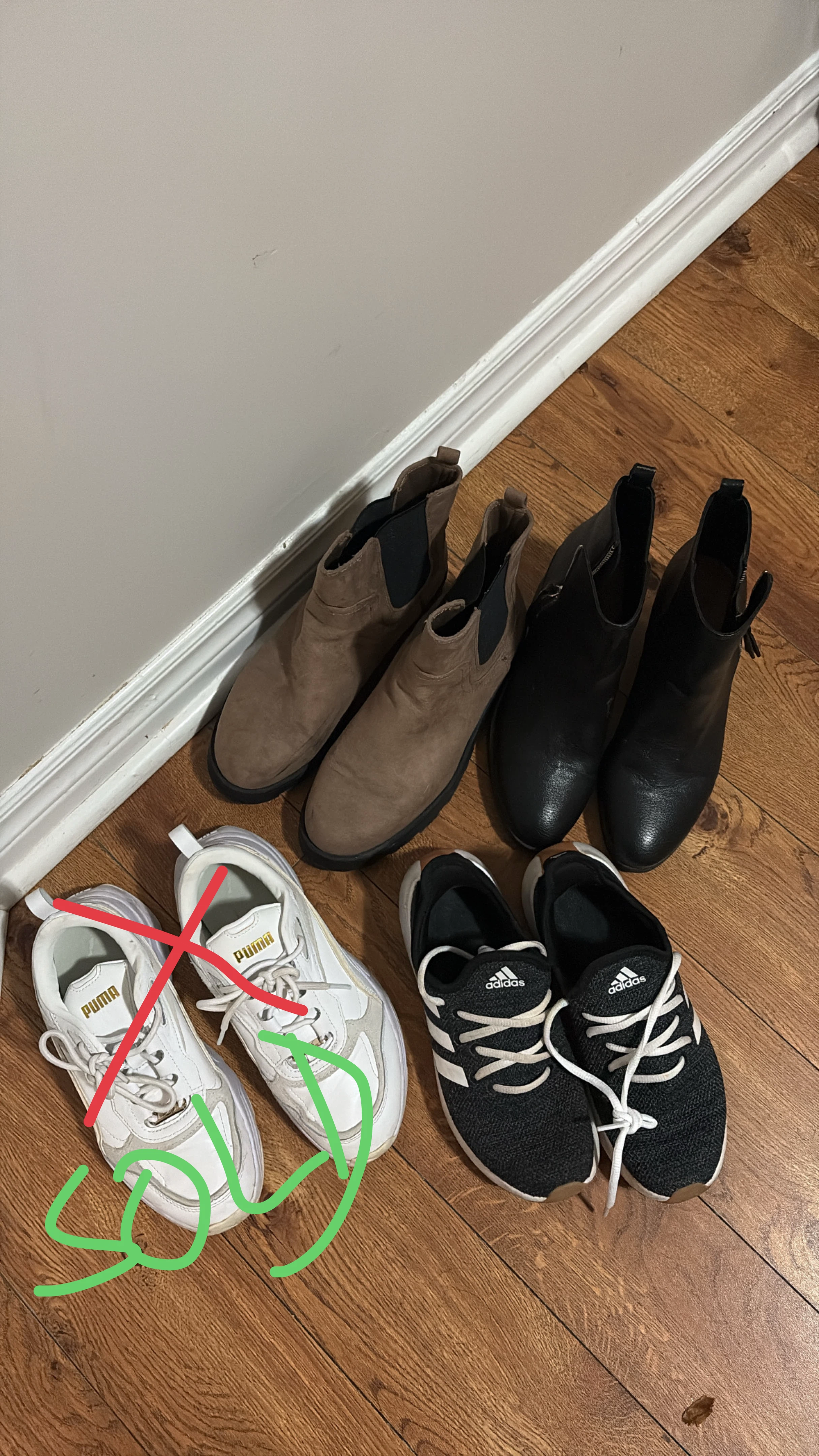 Adidas running shoes size 6.5