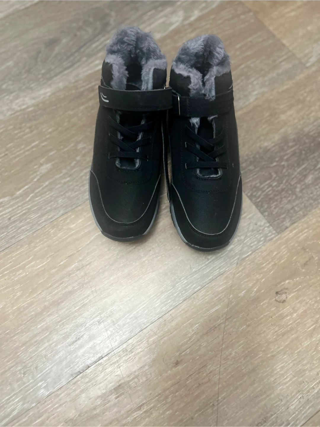 Black Fur-Lined Winter Boots