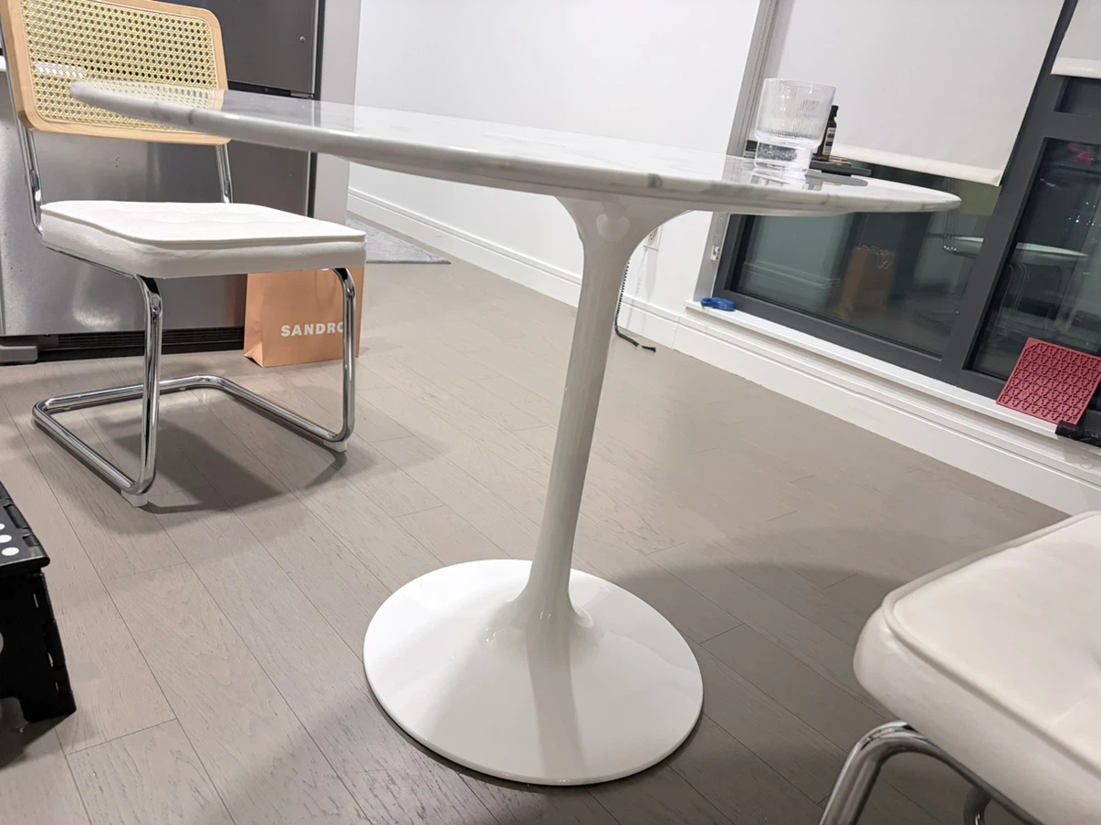 Oval Faux Marble Tulip Dining Table - photo 3