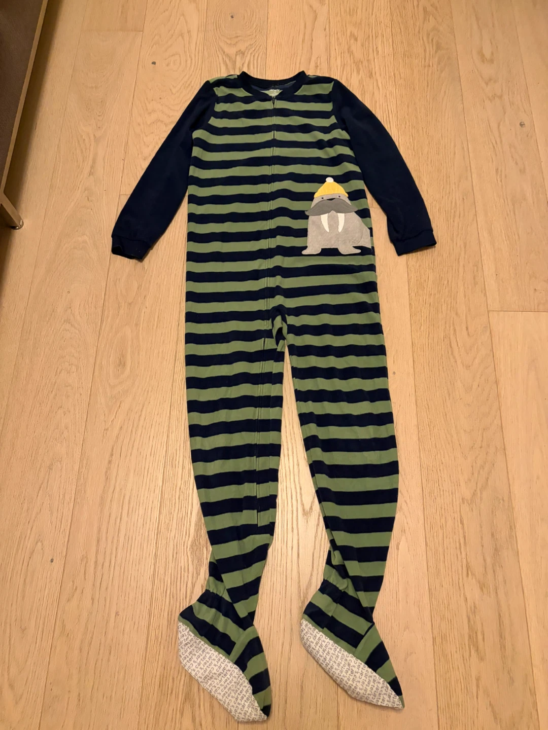 Carters footed pjs size 12 - 2 pairs - photo 2