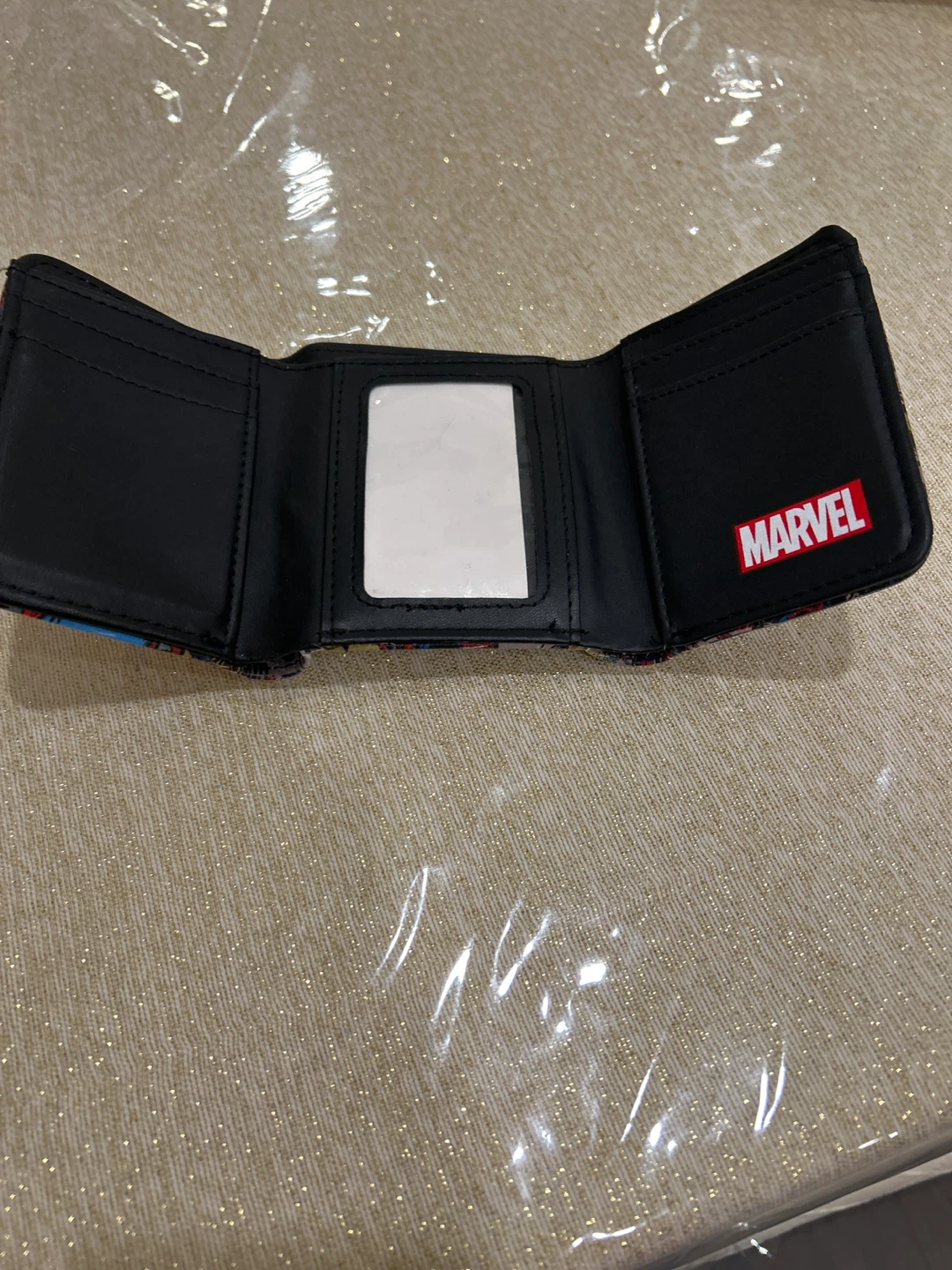 Marvel Spider-Man Trifold Wallet - photo 3