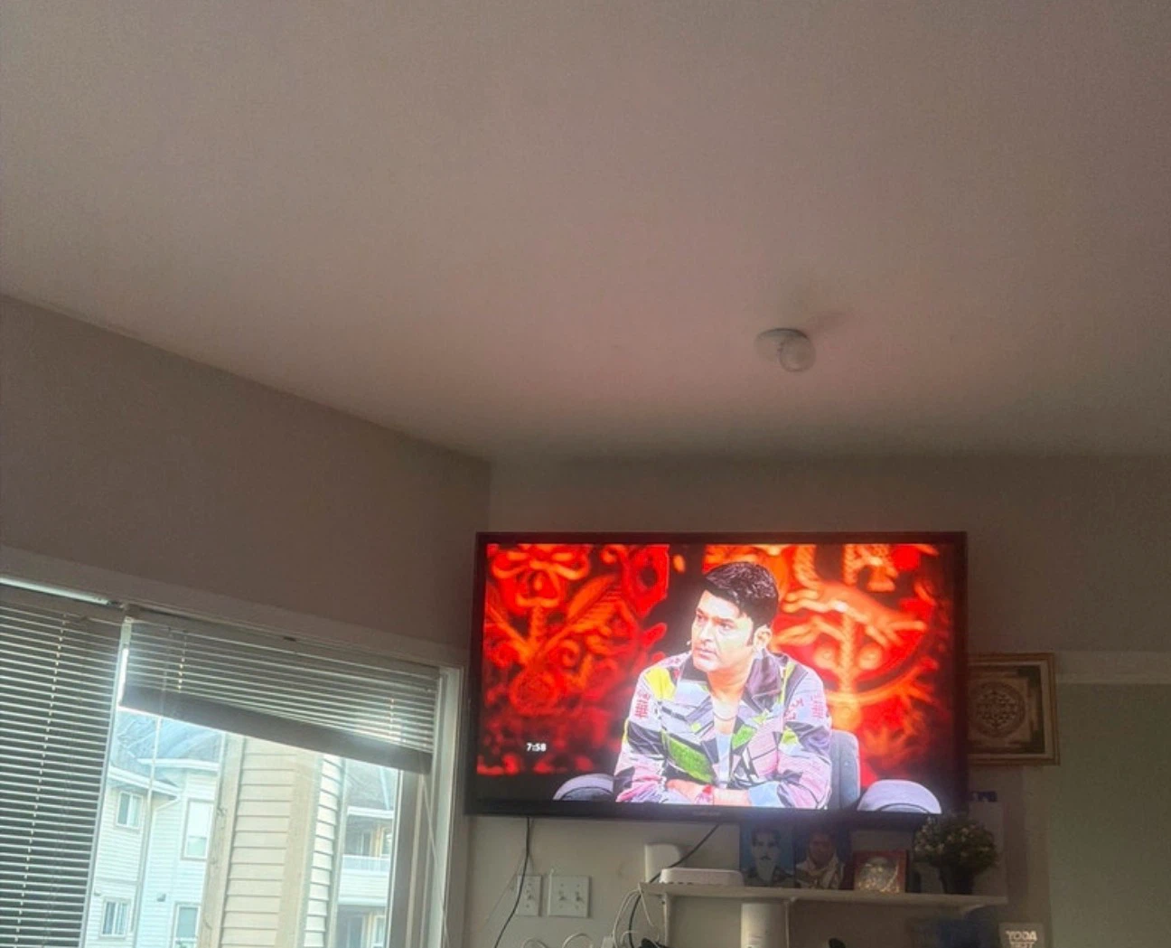 Samsung Television - photo 2