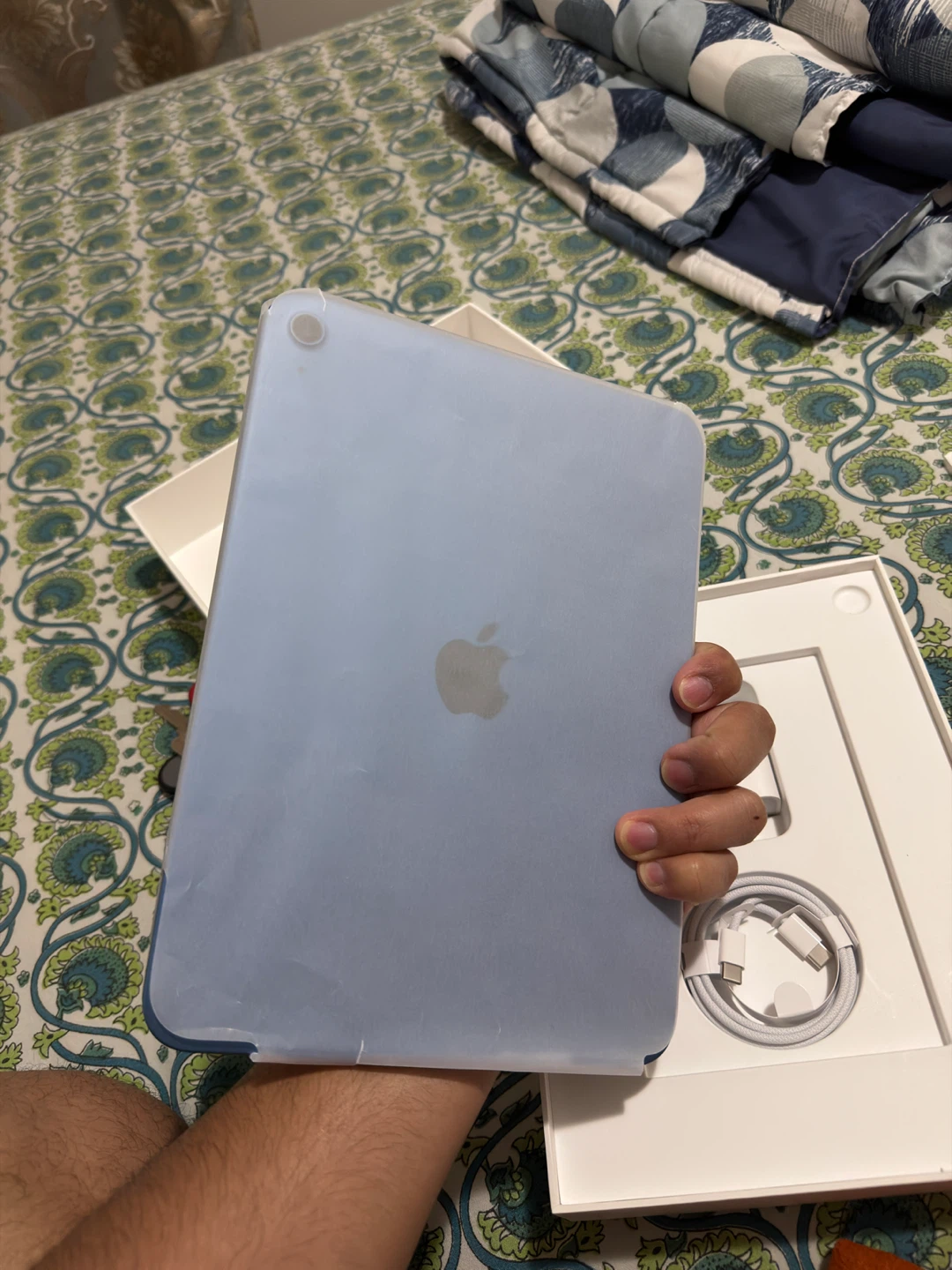 Apple iPad 128GB Wi-Fi Blue 11 inch - photo 3