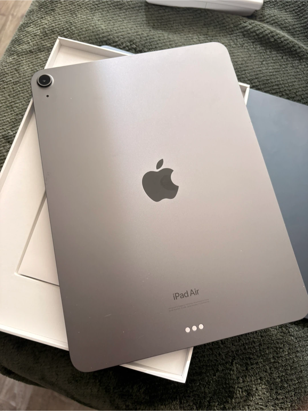Ipad Air 5th Gen 64gb - photo 2