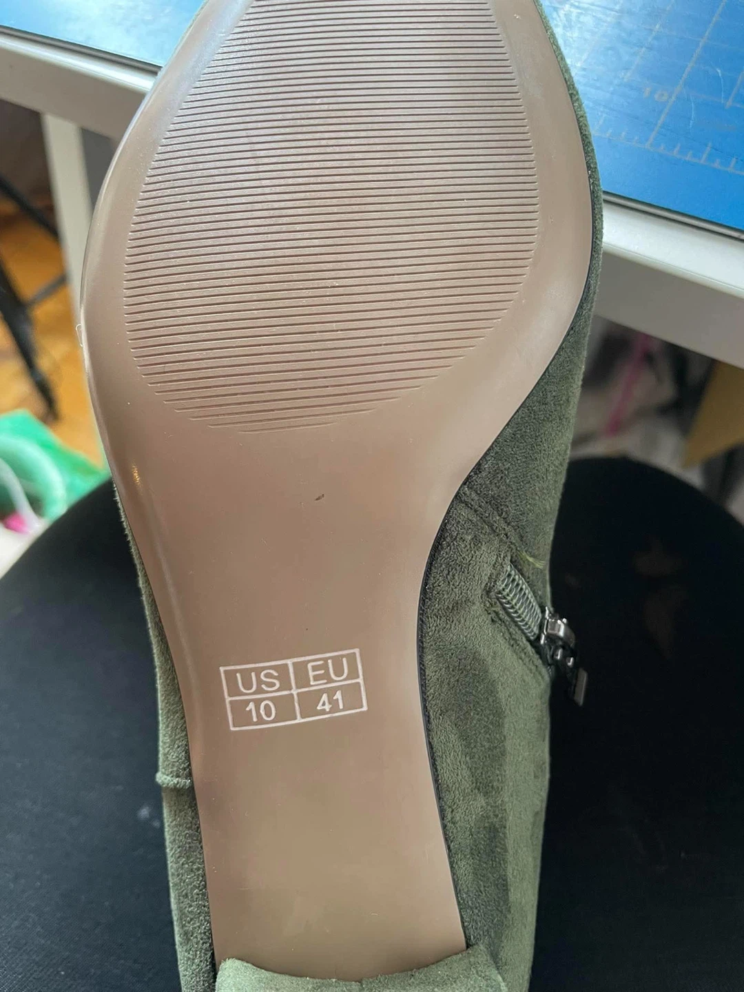 Green Suede Ankle Boots size 10 - photo 4