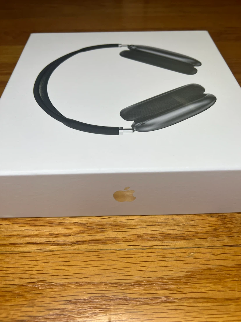 AirPods Max 1st gen with (ANC) - photo 2